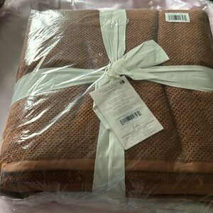 COPY - Bath Towels by NATE HOME NWT